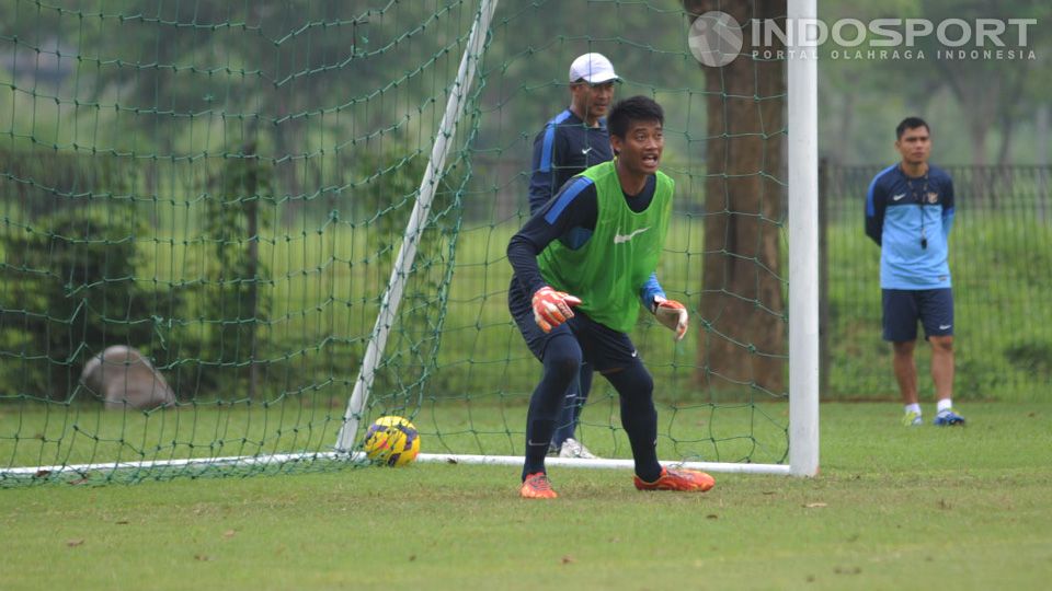 Kurnia Meiga (Arema Cronus). Copyright: &copy; Ratno Prasetyo/ INDOSPORT